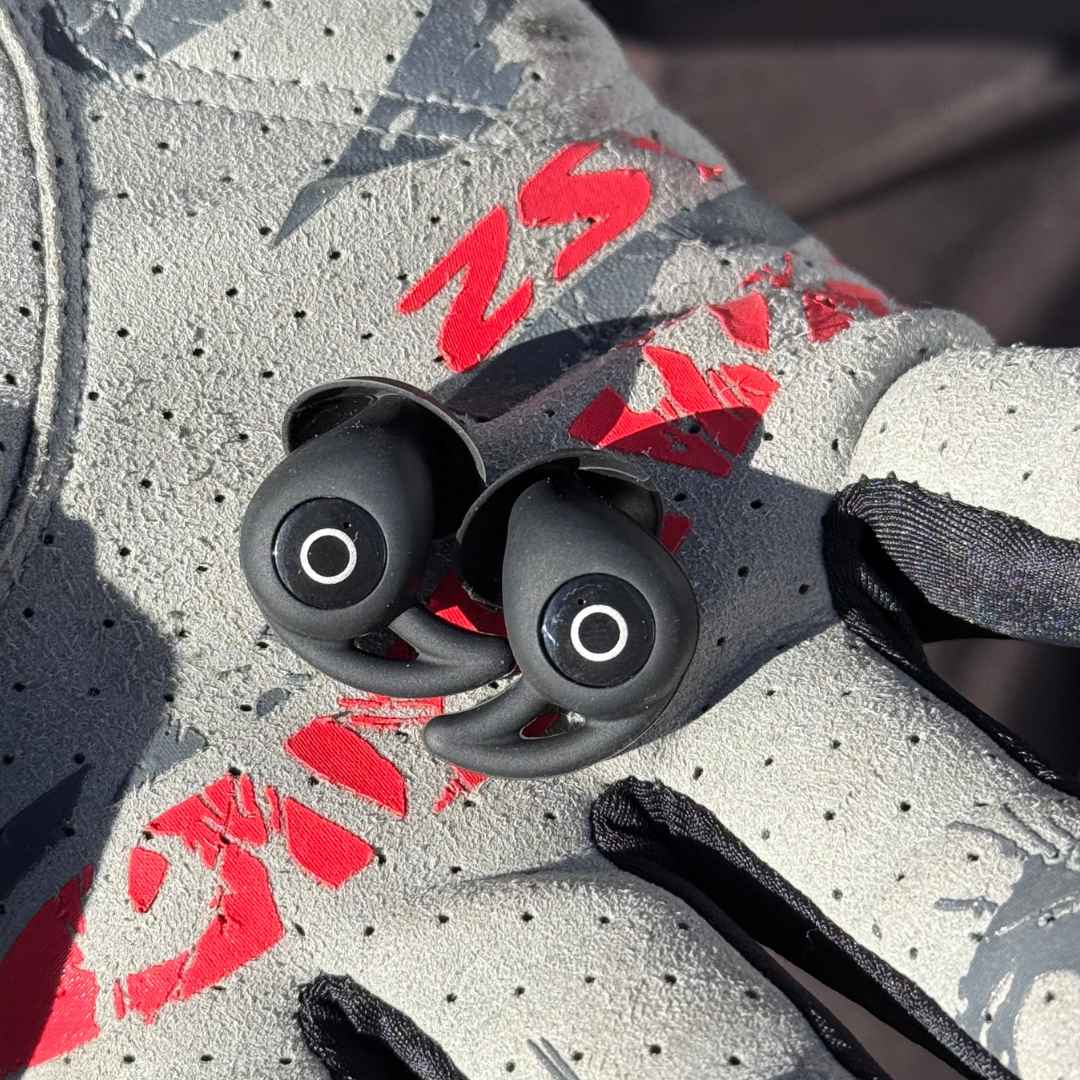 Bluetooth Moto Earbuds